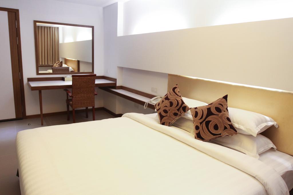 The Rgn City Lodge Yangon Exteriör bild