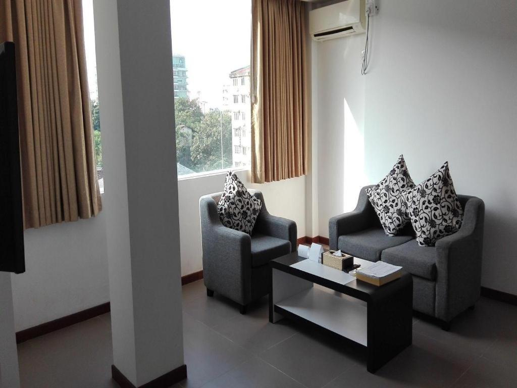 The Rgn City Lodge Yangon Exteriör bild