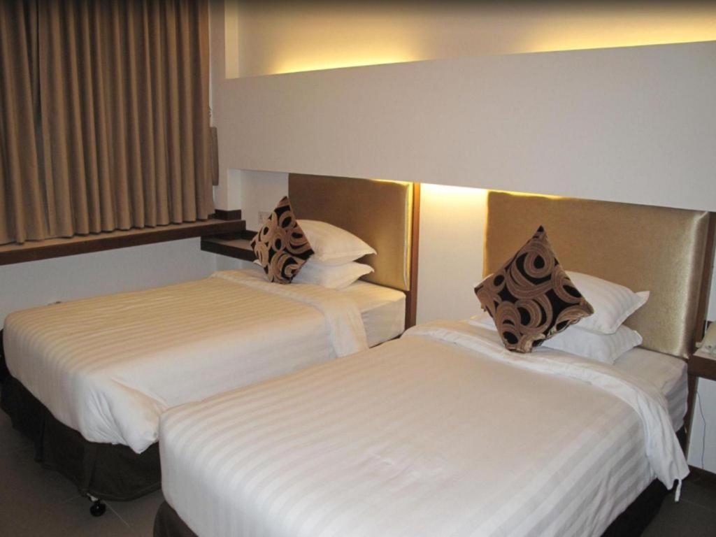 The Rgn City Lodge Yangon Exteriör bild