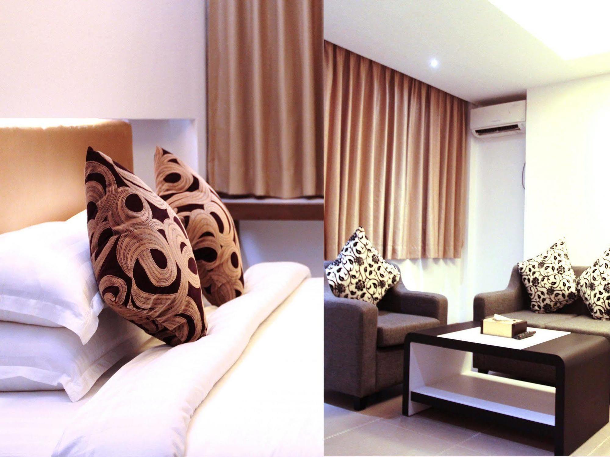 The Rgn City Lodge Yangon Exteriör bild
